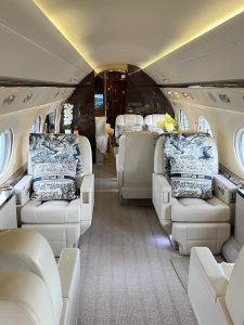 Gulfstream G550 (10)